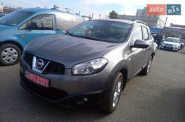 Внедорожник / Кроссовер Nissan Qashqai+2 2013 в Черкассах