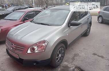 Позашляховик / Кросовер Nissan Qashqai+2 2009 в Сумах