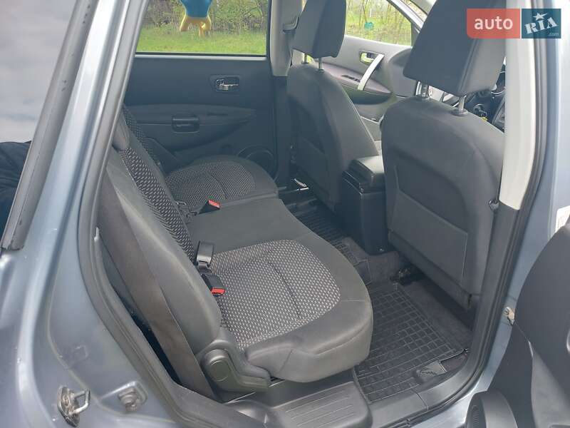 Внедорожник / Кроссовер Nissan Qashqai+2 2009 в Тернополе