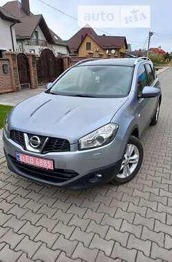 Позашляховик / Кросовер Nissan Qashqai+2 2010 в Запоріжжі