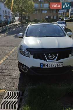 Внедорожник / Кроссовер Nissan Qashqai+2 2012 в Одессе