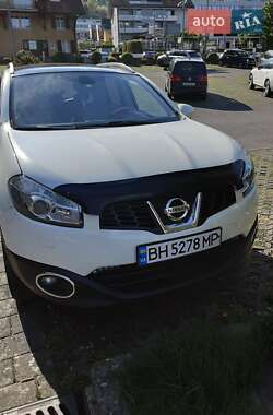 Внедорожник / Кроссовер Nissan Qashqai+2 2012 в Одессе