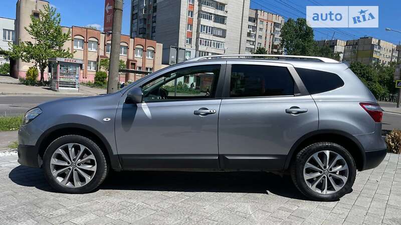 Внедорожник / Кроссовер Nissan Qashqai+2 2012 в Львове