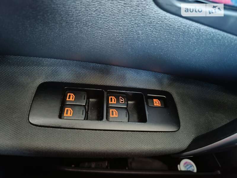 Внедорожник / Кроссовер Nissan Qashqai+2 2009 в Тернополе