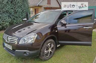 Позашляховик / Кросовер Nissan Qashqai+2 2009 в Львові