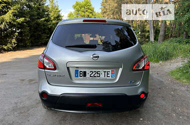 Внедорожник / Кроссовер Nissan Qashqai+2 2010 в Луцке