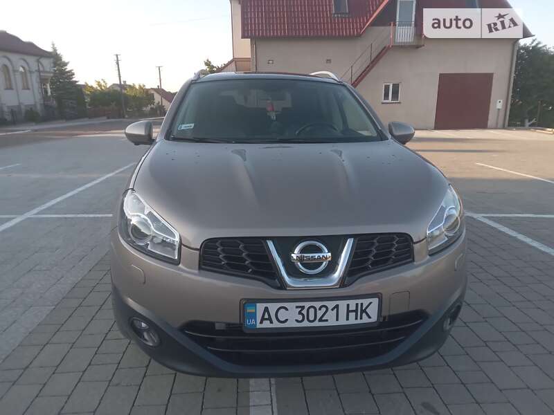 Внедорожник / Кроссовер Nissan Qashqai+2 2012 в Луцке