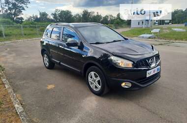 Позашляховик / Кросовер Nissan Qashqai+2 2010 в Черкасах