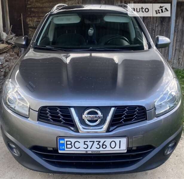 Позашляховик / Кросовер Nissan Qashqai+2 2011 в Жидачові