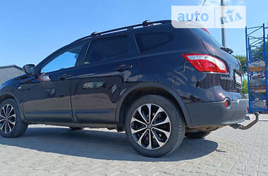 Позашляховик / Кросовер Nissan Qashqai+2 2013 в Луцьку