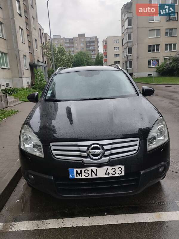 Nissan Qashqai+2 2009