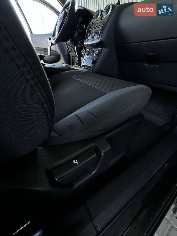 Внедорожник / Кроссовер Nissan Qashqai+2 2009 в Яготине