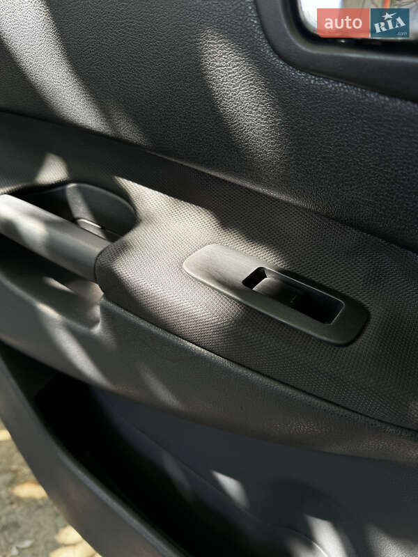 Внедорожник / Кроссовер Nissan Qashqai+2 2009 в Яготине