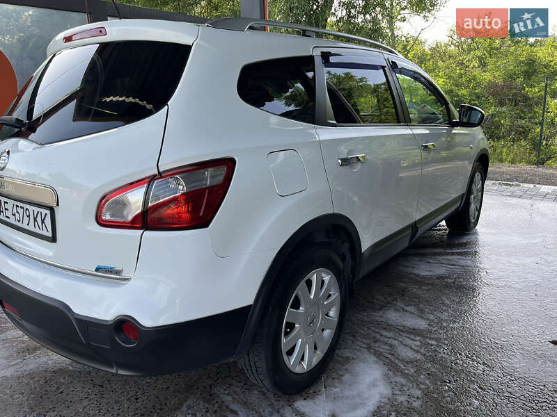 Внедорожник / Кроссовер Nissan Qashqai+2 2011 в Каменском фото 5 Внедорожник / Кроссовер Nissan Qashqai+2 2011 в Каменском