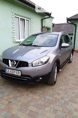 Внедорожник / Кроссовер Nissan Qashqai+2 2011 в Черновцах