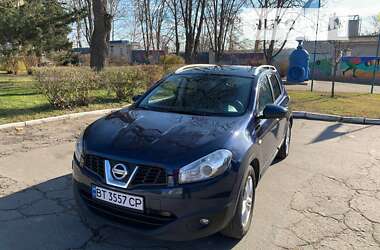 Внедорожник / Кроссовер Nissan Qashqai+2 2011 в Херсоне