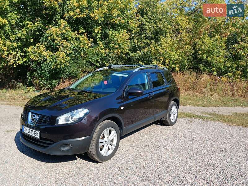 Позашляховик / Кросовер Nissan Qashqai+2 2011 в Сумах