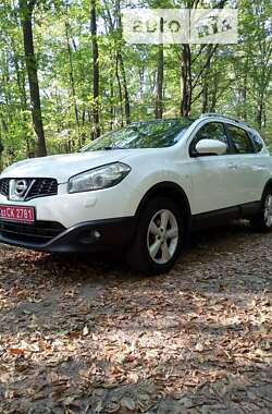 Внедорожник / Кроссовер Nissan Qashqai+2 2011 в Гайсине