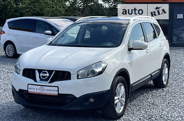 Позашляховик / Кросовер Nissan Qashqai+2 2011 в Рівному