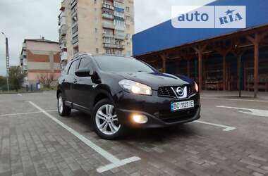 Внедорожник / Кроссовер Nissan Qashqai+2 2011 в Староконстантинове