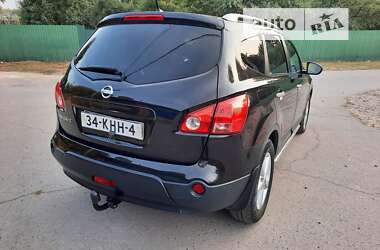 Внедорожник / Кроссовер Nissan Qashqai+2 2010 в Полтаве