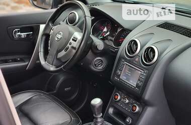 Позашляховик / Кросовер Nissan Qashqai+2 2011 в Коломиї