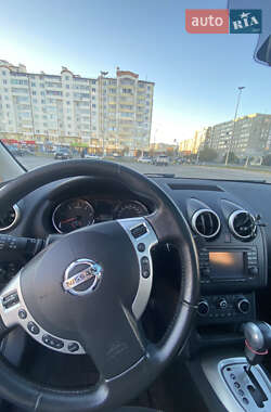 Позашляховик / Кросовер Nissan Qashqai+2 2011 в Івано-Франківську