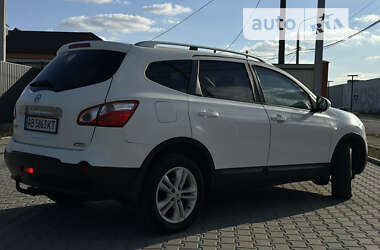 Позашляховик / Кросовер Nissan Qashqai+2 2011 в Вінниці