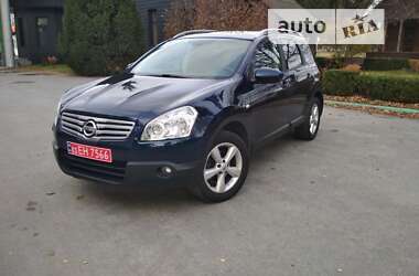 Позашляховик / Кросовер Nissan Qashqai+2 2009 в Звягелі