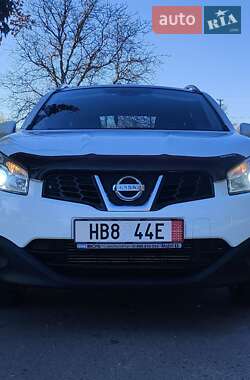 Позашляховик / Кросовер Nissan Qashqai+2 2011 в Дубні