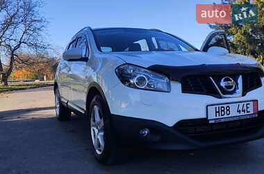 Позашляховик / Кросовер Nissan Qashqai+2 2011 в Дубні