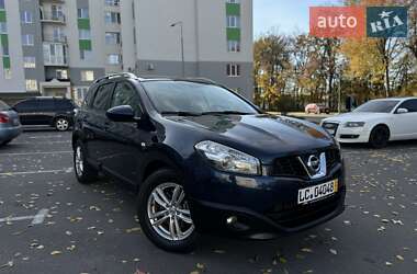 Позашляховик / Кросовер Nissan Qashqai+2 2010 в Вінниці