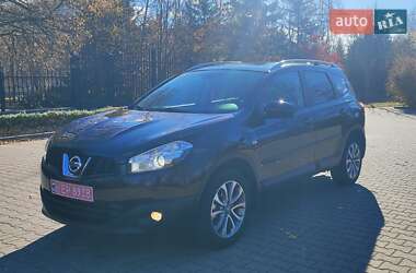 Позашляховик / Кросовер Nissan Qashqai+2 2010 в Миргороді