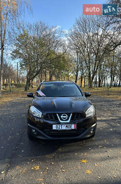 Позашляховик / Кросовер Nissan Qashqai+2 2012 в Хоролі