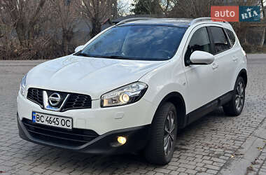 Внедорожник / Кроссовер Nissan Qashqai+2 2010 в Львове