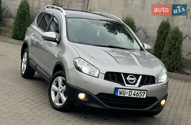 Внедорожник / Кроссовер Nissan Qashqai+2 2011 в Сарнах