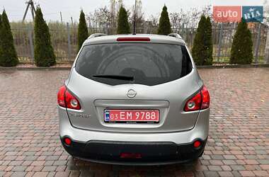 Внедорожник / Кроссовер Nissan Qashqai+2 2009 в Сарнах