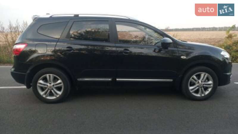 Внедорожник / Кроссовер Nissan Qashqai+2 2011 в Умани