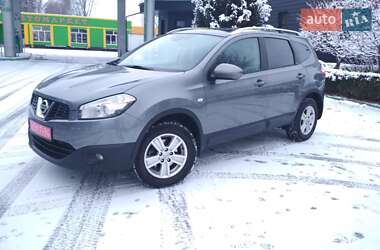 Позашляховик / Кросовер Nissan Qashqai+2 2011 в Звягелі