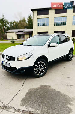 Позашляховик / Кросовер Nissan Qashqai+2 2012 в Полтаві