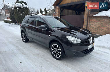 Позашляховик / Кросовер Nissan Qashqai+2 2012 в Хмельницькому