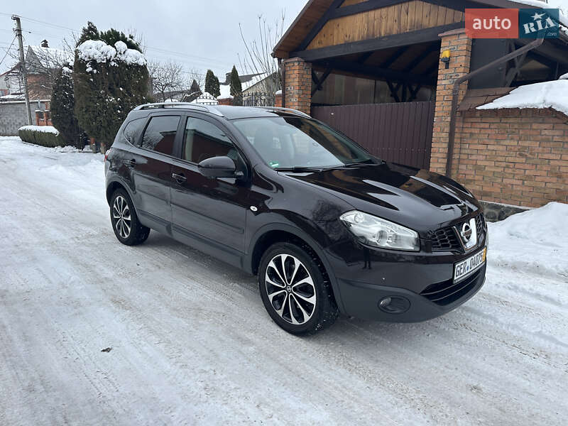 Позашляховик / Кросовер Nissan Qashqai+2 2012 в Хмельницькому