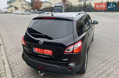 Позашляховик / Кросовер Nissan Qashqai+2 2010 в Луцьку