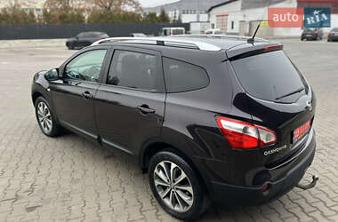 Позашляховик / Кросовер Nissan Qashqai+2 2010 в Луцьку