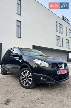 Внедорожник / Кроссовер Nissan Qashqai+2 2013 в Сумах