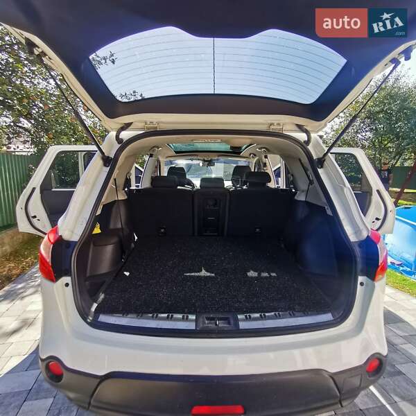 Позашляховик / Кросовер Nissan Qashqai+2 2010 в Самборі