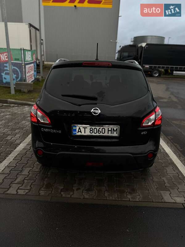 Внедорожник / Кроссовер Nissan Qashqai+2 2012 в Долине