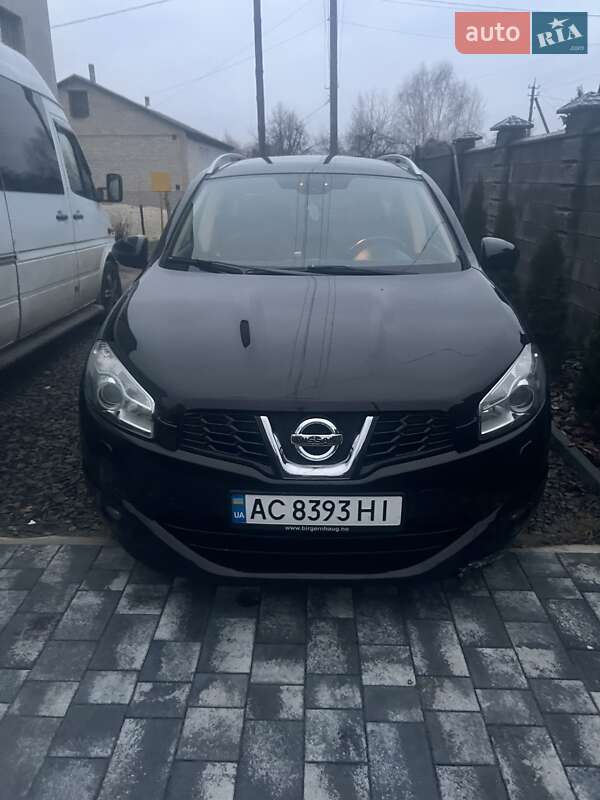 Внедорожник / Кроссовер Nissan Qashqai+2 2011 в Луцке