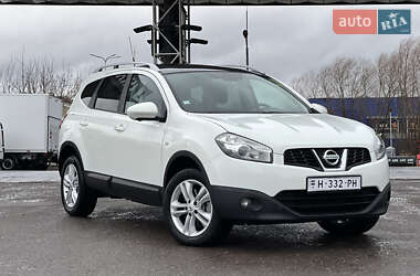 Позашляховик / Кросовер Nissan Qashqai+2 2012 в Дубні