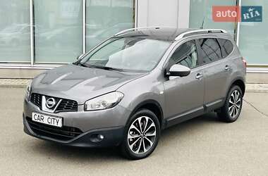 Позашляховик / Кросовер Nissan Qashqai+2 2012 в Києві